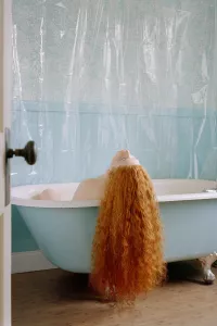 Jocelyn Lee, the Bath, 2016
