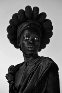 Zanele muholi